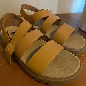 NWT Madewell “The Addie” sandals